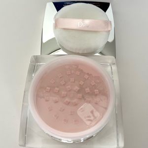 Christian Dior Diorskin Nude Rose Powder 001 NEW, never used!